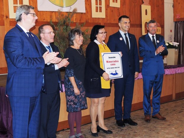 Slávnostné odovzdávanie ocenení v súťaži dedina roka 2019 v obci papradno - DEDINA ROKA PAPRADNO  (28)