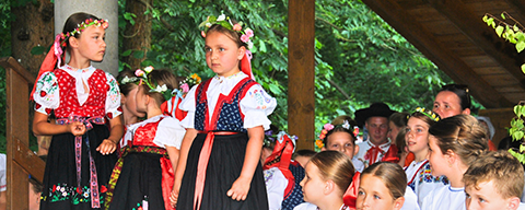 28. FOLKLÓRNA LYSÁ
