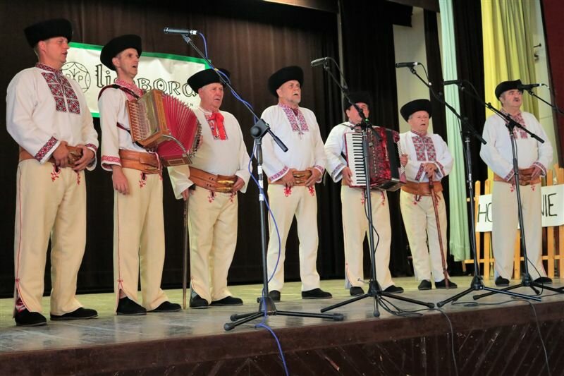 Folklórna skupina LIMBORA z Prečína oslávila 15 rokov založenia