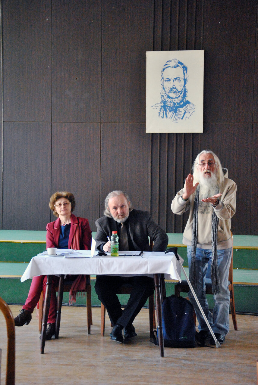 Štúrov Uhrovec