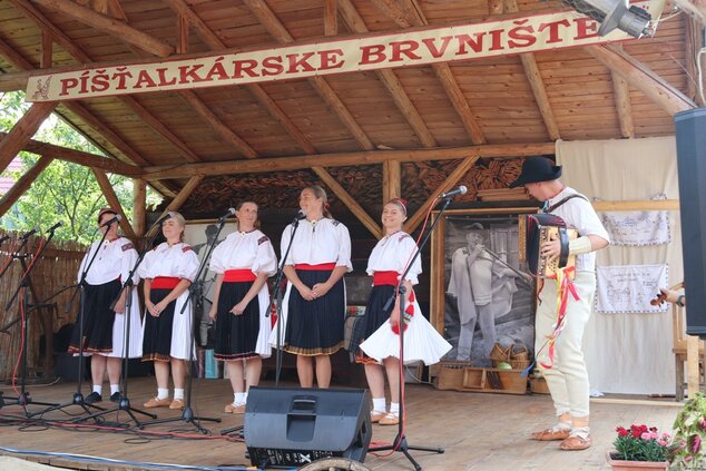 15. píšťalkárske brvnište - 3 Píšťalkárske Brvnište 2023