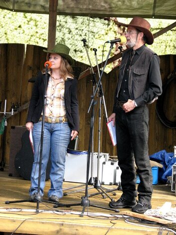 Country pod hviezdami - Moderatorska dvojica - 2009