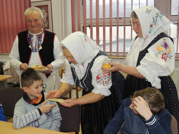 Inšpirované tradíciou - tvorivé dielne - Inšpirované tradíciou - tvorivé dielne (9)