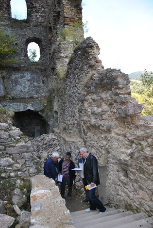 Výstup na 101 slovenských hradov a zámkov - Výstup na hrad LEDNICA (20)