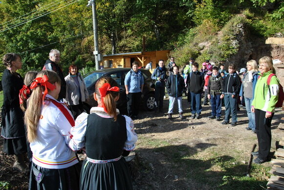 Výstup na 101 slovenských hradov a zámkov - Výstup na hrad LEDNICA (6)