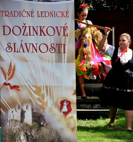 14. tradičné lednické dožinkové slávnosti - 14. TRADIČNÉ LEDNICKÉ DOŽINKOVÉ SLÁVNOSTI (23)