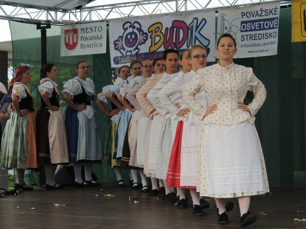 Budík, benefičný koncert - Budík, benefičný koncert (1)