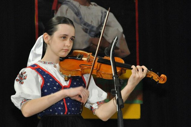 Detský hudobný folklór - krajská súťaž - ZEMIANSKE KOSTOLANY KRAJSKA SUTAZ 2014 (21)