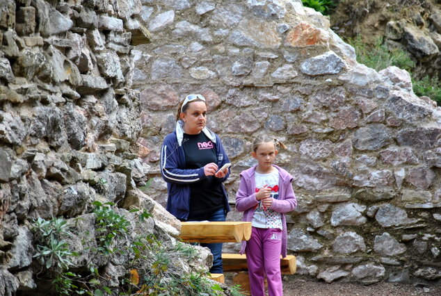 Výstup na 101 slovenských hradov a zámkov, xxiv. ročník - Lednica (24)