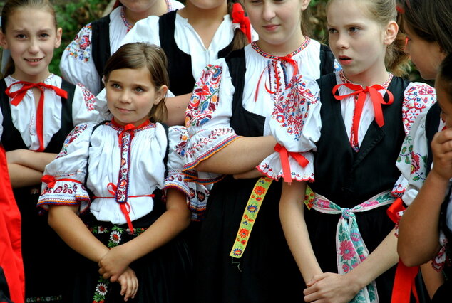 Výstup na 101 slovenských hradov a zámkov, xxiv. ročník - Lednica (8)