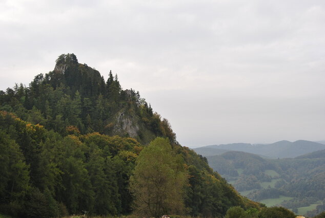 Výstup na 101 slovenských hradov a zámkov, xxiv. ročník - Vršatec (2)