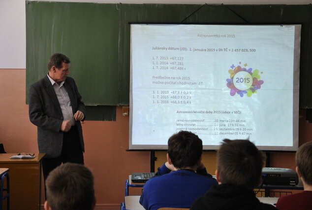 Čo vieš a nevieš o vesmíre, odborné semináre z astronómie - astronomicky seminar (2)