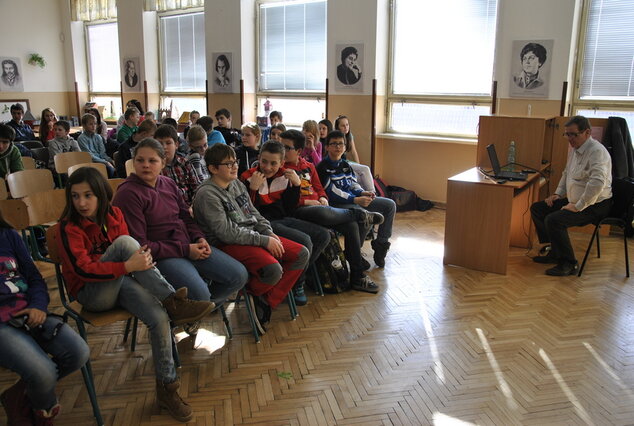 Čo vieš a nevieš o vesmíre, odborné semináre z astronómie - astronomicky seminar (4)