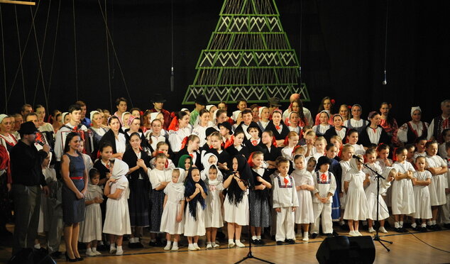 Považan - vianočný koncert - VIANOCNY KONCERT A KRST CD FS POVAZAN DEC2015 (13)