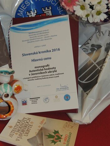 Kronika slovenska - ocenenie kronika slovenska 2016 (3)