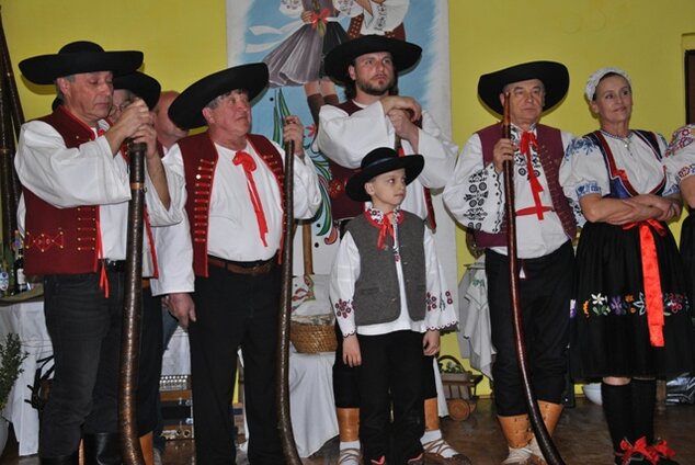 Stretnutie folklórnych skupín púchovskej doliny - STRETNUTIE PUCHOVSKEJ DOLINY APR2016 (29)