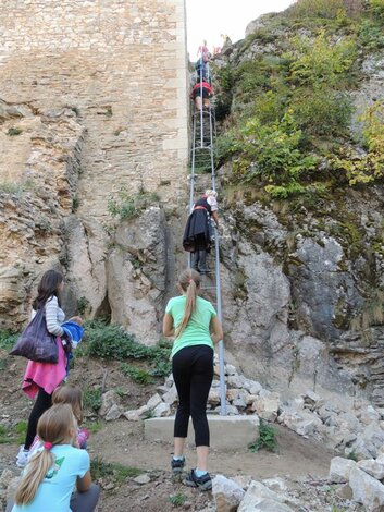 Výstup na 101 hradov 2016 - LEDNICA 101 VYSTUPY 1 OKT 2016 (21)