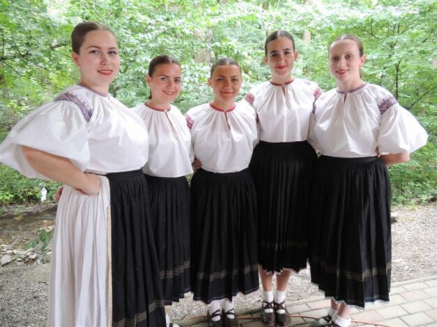 Toč sa toč a 22. folklórna lysá - DSCN6605