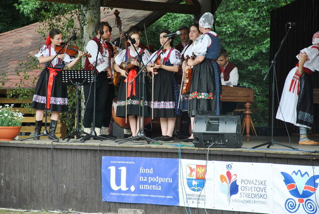 Toč sa toč a 22. folklórna lysá - Folklórna Lysá (43)