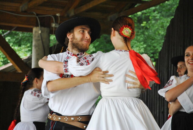 Toč sa toč a 22. folklórna lysá - Folklórna Lysá (56)