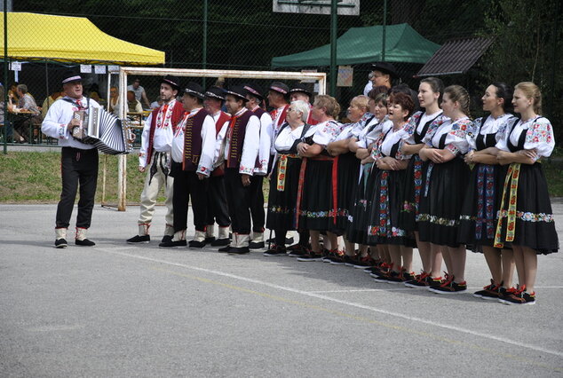 Toč sa toč a 22. folklórna lysá - Folklórna Lysá (9)