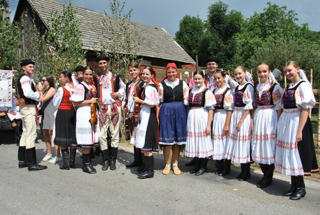 Tradičné lednické dožinkové slávnosti 2018 - LEDNICKE DOZIN18 (26)