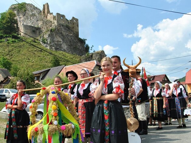 Tradičné lednické dožinkové slávnosti 2018 - LEDNICKE DOZIN18 (35)