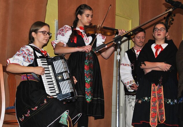 Adventný koncert v lednici - Adventný koncert LEDNCA 2019 dm (30)