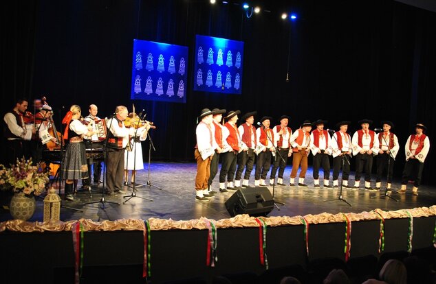 Folklór šitý do krásy Púchov 2020 (11)