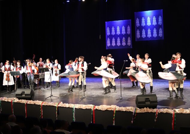 Folklór šitý do krásy Púchov 2020 (24)