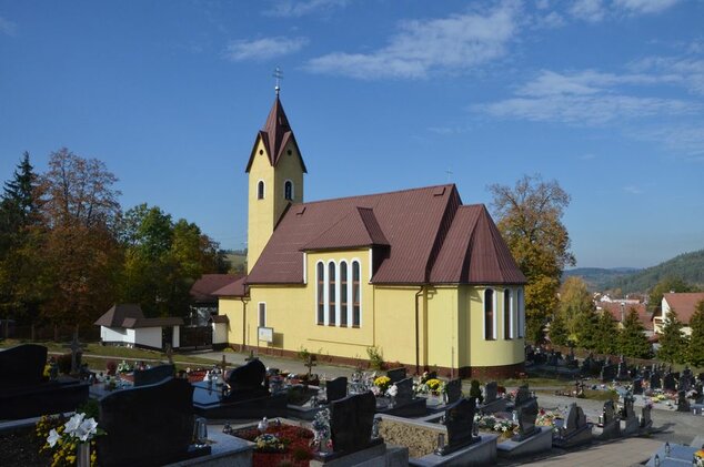 Rímskokatolícky Kostol sv. Cyrila a Metoda v Hornom Moštenci