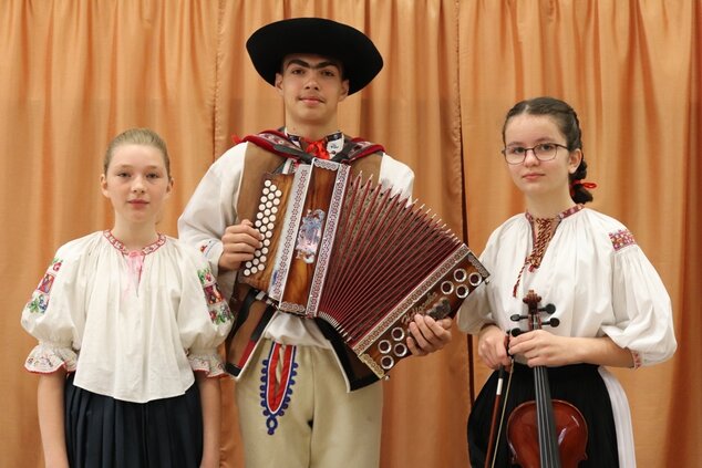 Zemianske kostoľany - deň detského folklóru - Zemianske Kostolany 2022  (23)