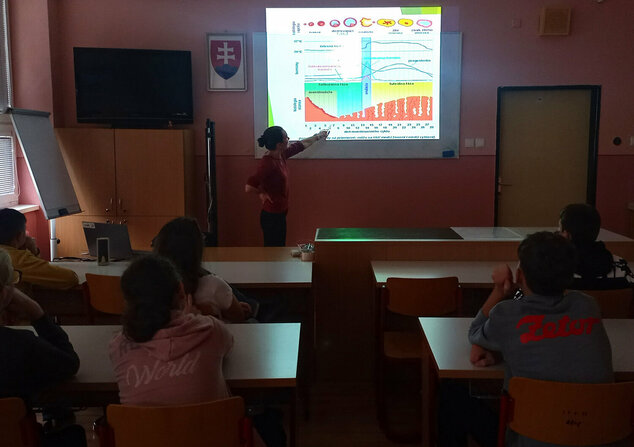 Kampaň zameraná na problémy dospievania - Prevencia aids