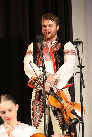 Vo víre mladosti - 55. výročie fs mladosť, dubnica nad váhom - Mladosť Dubnica nad Vahom 2024 výročie  (23)