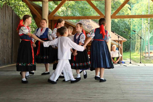 29. folklórna lysá opäť spojila milovníkov tradičnej kultúry - Folklórna Lysá (17)