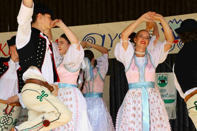 29. folklórna lysá opäť spojila milovníkov tradičnej kultúry - Folklórna Lysá (44)