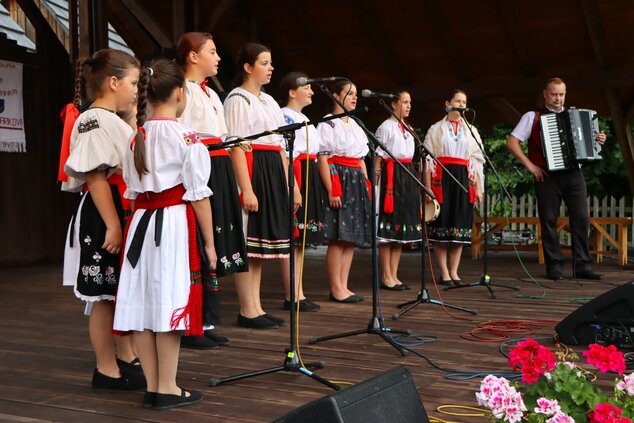 33. marikovské folklórne slávnosti opäť spojili milovníkov folklóru - Marikovské folklórne slávnosti (12)