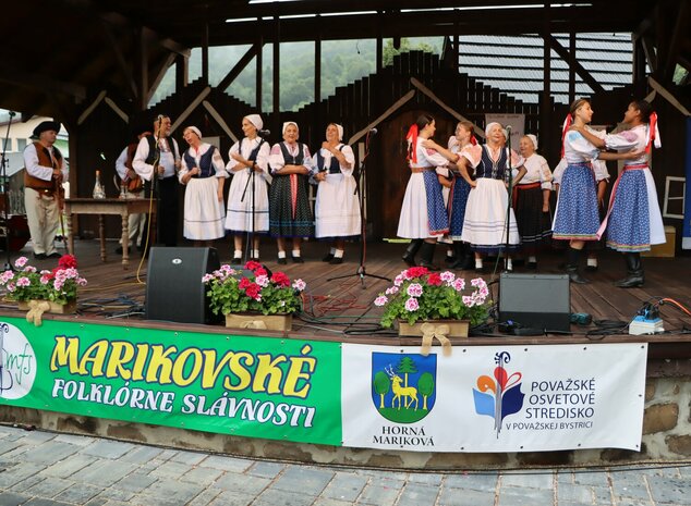 33. marikovské folklórne slávnosti opäť spojili milovníkov folklóru - Marikovské folklórne slávnosti (19)