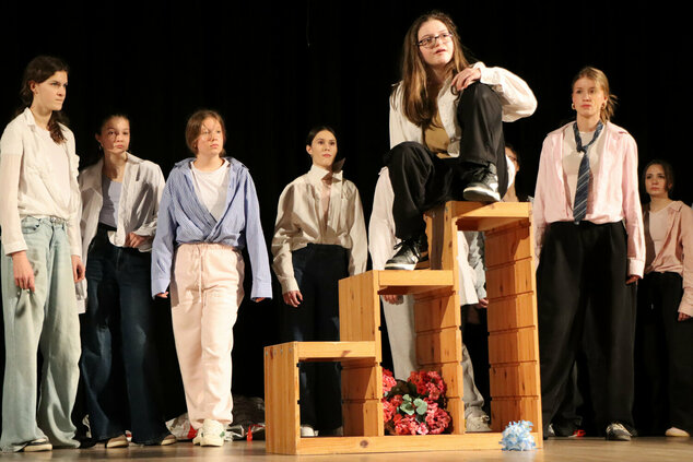 Rozprávkové javisko - výsledky regionálneho kola 53. ročníka celoštátnej postupovej súťaže a prehliadky detskej dramatickej tvorivosti zlatá priadka - IMG_8451