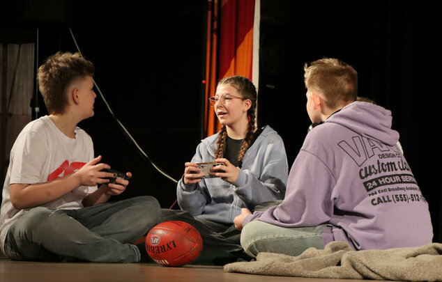 Rozprávkové javisko - výsledky regionálneho kola 53. ročníka celoštátnej postupovej súťaže a prehliadky detskej dramatickej tvorivosti zlatá priadka - IMG_8489