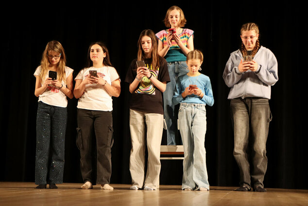 Rozprávkové javisko - výsledky regionálneho kola 53. ročníka celoštátnej postupovej súťaže a prehliadky detskej dramatickej tvorivosti zlatá priadka - IMG_8495