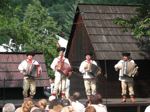 Marikovské folklórne slávnosti - Harmonikari - 2008