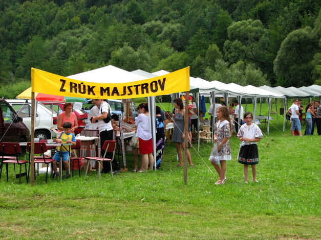 Marikovské folklórne slávnosti - Stanky s remeslami - 2009