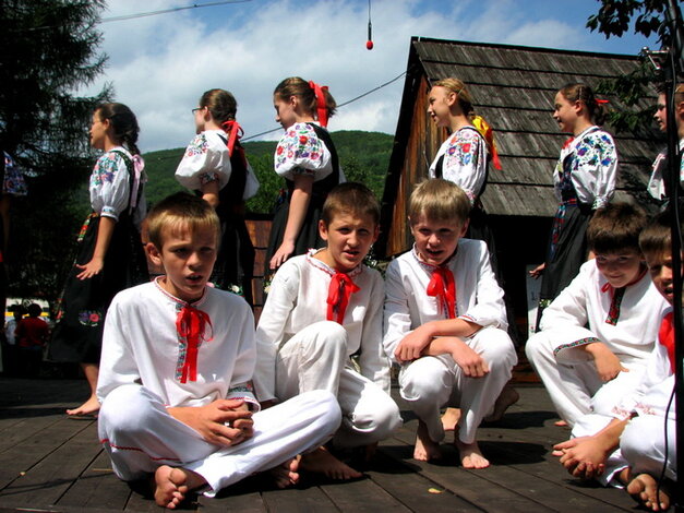 Marikovské folklórne slávnosti - Vystupenie deti - 2007